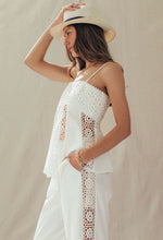 Load image into Gallery viewer, White Cotton Eyelet Set
