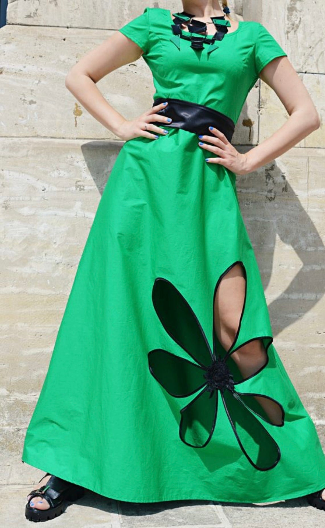 green emerald velvet dress Sky to Moon Floral Lace Trim Cutout Dress main image 0