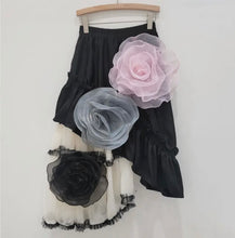 Load image into Gallery viewer, 3D Floral Chic Skirt