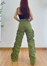 Load image into Gallery viewer, Ruched Cargo Pants (Green/Black)
