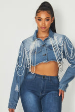 Load image into Gallery viewer, Dripping Pearl Denim Crop Jacket
