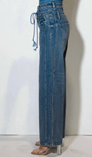 Load image into Gallery viewer, Blue High Rise Double Waist Jeans
