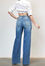 Load image into Gallery viewer, Criss Cross High Waist Wide Leg Jeans
