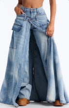 Load image into Gallery viewer, Vintage Blue Detachable Jeans/Skirt
