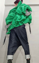 Load image into Gallery viewer, Runway Twisted Puff Vest
