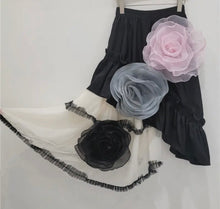 Load image into Gallery viewer, 3D Floral Chic Skirt
