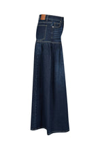 Load image into Gallery viewer, Drop Hip Ultra Wide Leg Jeans
