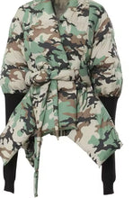 Load image into Gallery viewer, Camouflage Padded Jacket
