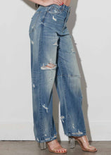 Load image into Gallery viewer, Distressed Barrel Jeans
