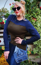 Load image into Gallery viewer, Navy &amp; Brown Oversized Sweater

