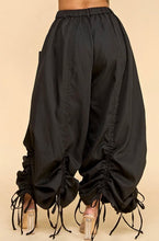 Load image into Gallery viewer, Black Ruched Drawstring Wide Leg Pants
