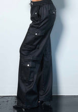 Load image into Gallery viewer, Black Metallic Baggy Cargo Pants
