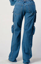 Load image into Gallery viewer, Denim Baggy Boyfriend Jeans
