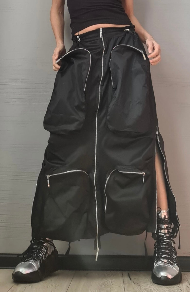 Black Long Big Pocket Skirt