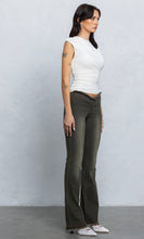 Load image into Gallery viewer, White Double Layered Sleeveless Draped Top
