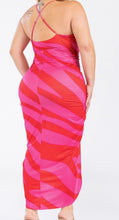 Load image into Gallery viewer, Pink &amp; Red Dress (PLUS)
