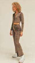 Load image into Gallery viewer, Chocolate Wide Leg Cropped Velour Set
