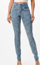 Load image into Gallery viewer, Skinny Embellished Medium Blue Jeans
