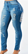 Load image into Gallery viewer, “REMI” Skinny Ripped Jeans (PLUS)
